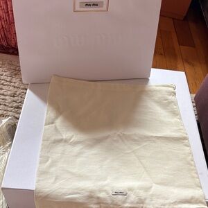 🧡NEW Miu Miu Holiday Edition Cream Dustbag Bag and Shopping bag